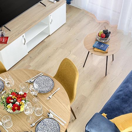 Ari Navy Apartment - High-End Residence Arad Eksteriør bilde